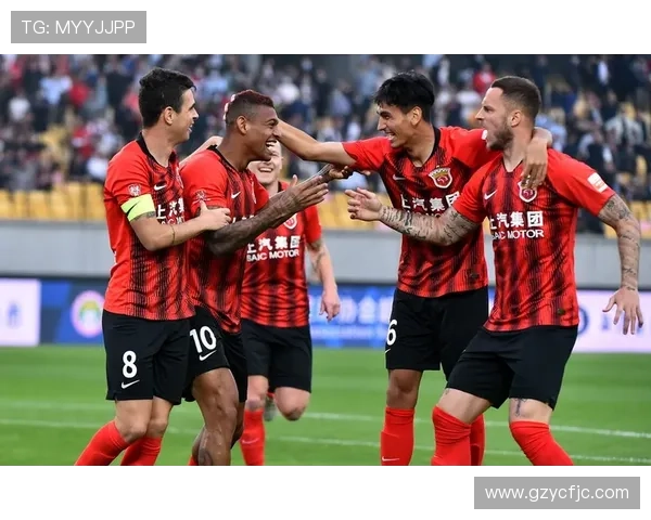 足球明星动态更新最新转会消息与赛场表现一览